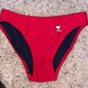 TYR Red swim bottom